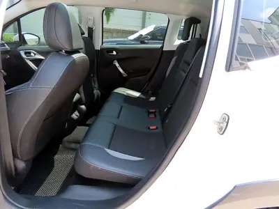 Peugeot 2008 2019, 95593 км, за 4923.2 USD - фото 6