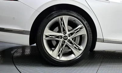 Genesis G90 2022, 76555 км, за 43286.9 USD