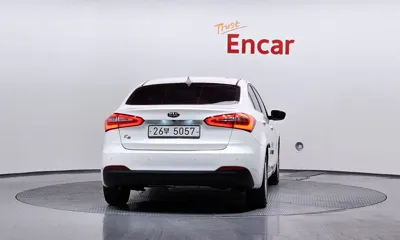 Kia K3 2014, 113732 км, за 3245.03 USD
