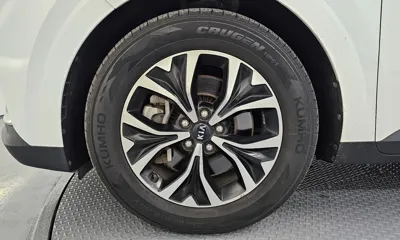 Kia Canival 2021, 123648 км, за 12611.32 USD