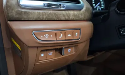 Genesis G90 2021, 90721 км, за 32755.68 USD - фото 27