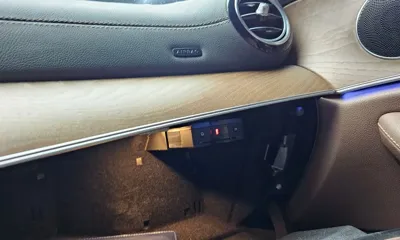 Mercedes-Benz E-Class 2022, 53379 км, за 22449.78 USD - фото 31