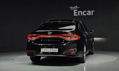 Hyundai Grandeur 2019, 169733 км, за 9780.75 USD
