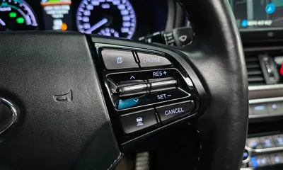 Hyundai Grandeur 2019, 169733 км, за 9780.75 USD - фото 15