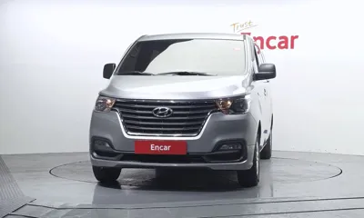 Hyundai Starex 2020, 124534 км, за 9058.68 USD
