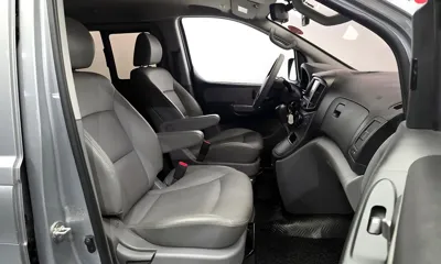 Hyundai Starex 2020, 124534 км, за 9058.68 USD - фото 26