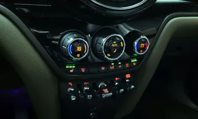 MINI Countryman 2019, 110246 км, за 10241.16 USD - фото 17