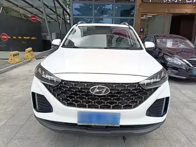 Hyundai ix35 2021, 25299 км, за 10717.69 USD
