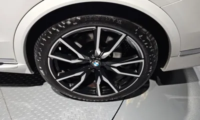 BMW X7 2022, 76069 км, за 53796.62 USD