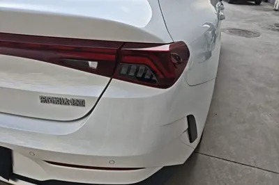 Kia K5 2020, 93800 км, за 15688 USD - фото 8
