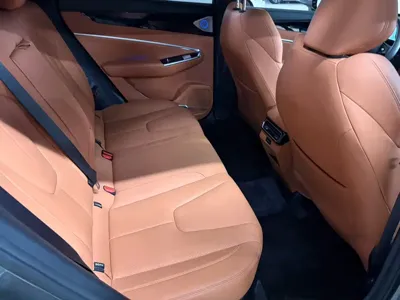 Geely Boyue 2025, 3000 км, за 9119.15 USD