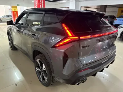 Geely Boyue 2025, 3000 км, за 9067.7 USD - фото 10