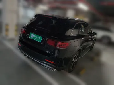 Mercedes-Benz GLC 2022, 26200 км, за 32950 USD