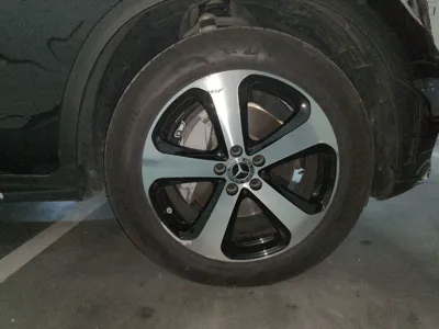 Mercedes-Benz GLC 2022, 26200 км, за 32950 USD