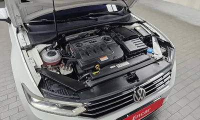 Volkswagen Passat 2018, 86168 км, за 10158.23 USD - фото 6