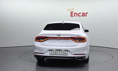 Hyundai Grandeur 2019, 96470 км, за 13916.24 USD