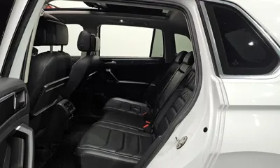 Volkswagen Tiguan 2018, 103967 км, за 12931.6 USD - фото 12