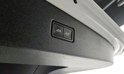 Volkswagen Tiguan 2018, 103967 км, за 12931.6 USD - фото 20