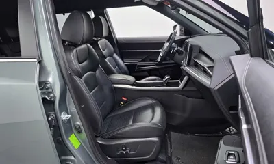 KG_Mobility_Ssangyong Torres 2023, 38593 км, за 13841.05 USD - фото 10