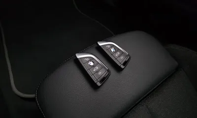 BMW 1-Series 2023, 56430 км, за 15562.93 USD - фото 32