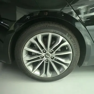 Hyundai Genesis 2016, 149726 км, за 6236.05 USD