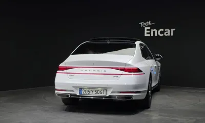 Genesis G90 2022, 100257 км, за 18583.43 USD