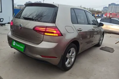 Volkswagen Golf 2019, 28100 км, за 9862 USD - фото 6