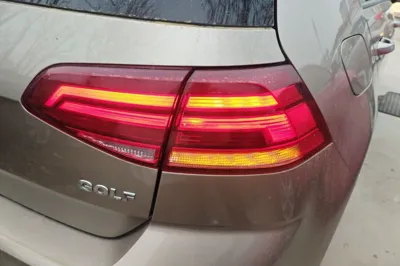 Volkswagen Golf 2019, 28100 км, за 9862 USD - фото 9