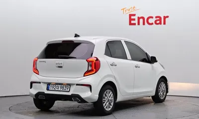 Kia Morning 2022, 7600 км, за 8993.04 USD