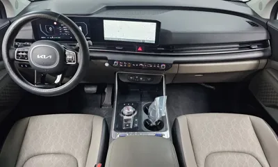 Kia Canival 2024, 33816 км, за 22909.28 USD - фото 7