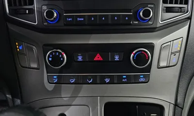 Hyundai Starex 2018, 113644 км, за 7947.89 USD - фото 19