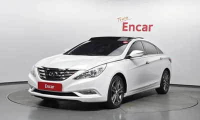 Hyundai Sonata · 2012 год