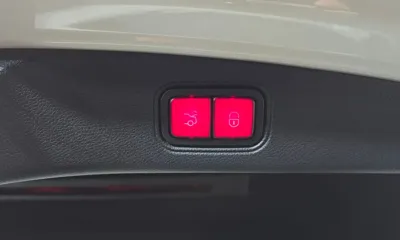 Mercedes-Benz E-Class 2021, 29491 км, за 38189.62 USD - фото 20