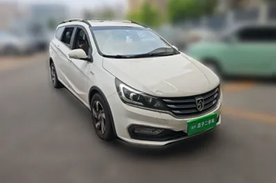 Baojun 310W 2017, 76500 км, за 3578 USD