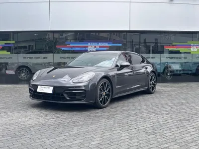 Porsche Panamera · 2022 год