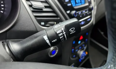 Hyundai Avante 2014, 88732 км, за 4726.27 USD - фото 16