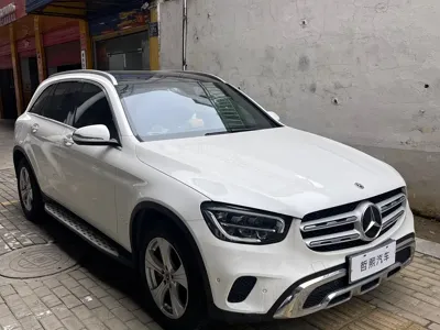 Mercedes-Benz GLC 2020, 70000 км, за 23248.52 USD