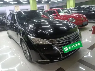 Toyota Crown 2017, 121000 км, за 14159.62 USD