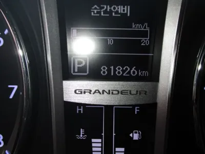 Hyundai Grandeur 2014, 80000 км, за 4039.09 USD - фото 18