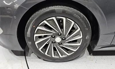 Hyundai Sonata 2022, 84125 км, за 12890.01 USD