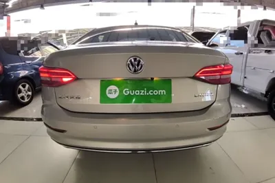Volkswagen Lavida 2019, 57500 км, за 8988 USD