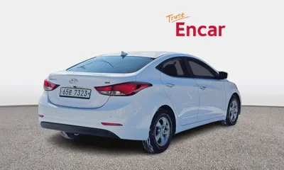 Hyundai Avante 2014, 137121 км, за 3451.19 USD