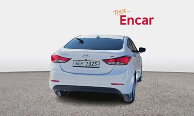 Hyundai Avante 2014, 137121 км, за 3451.19 USD