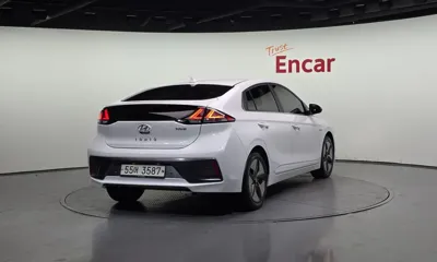 Hyundai Ioniq 2020, 172928 км, за 8013.24 USD