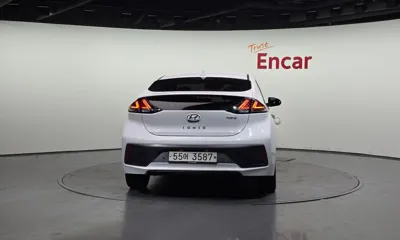 Hyundai Ioniq 2020, 172928 км, за 8013.24 USD