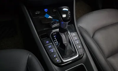Hyundai Ioniq 2020, 172928 км, за 8013.24 USD - фото 9