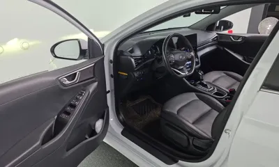 Hyundai Ioniq 2020, 172928 км, за 8013.24 USD - фото 11