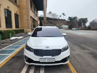 Kia Canival 2016, 198994 км, за 5395.56 USD