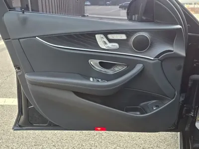 Mercedes-Benz E-Class 2018, 70000 км, за 15761.58 USD - фото 10