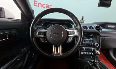 Ford Mustang 2019, 58151 км, за 14337.63 USD - фото 13